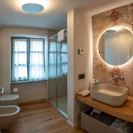 Antica Dimora Dosio 住宿加早餐酒店 拉莫拉