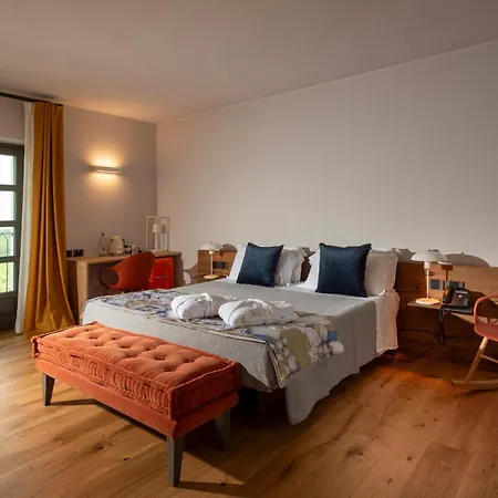 Bed & Breakfast Antica Dimora Dosio 4*