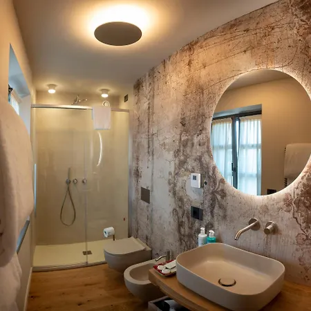 Antica Dimora Dosio 住宿加早餐酒店 4*